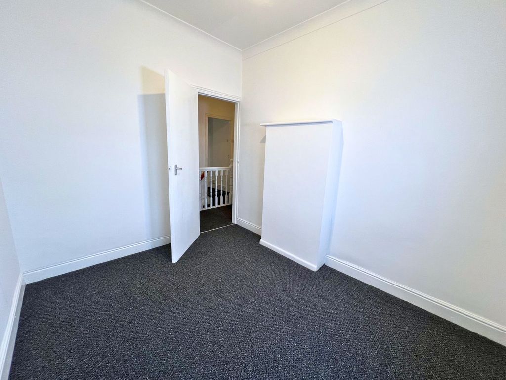 Property photo 2 of 14 Gallery