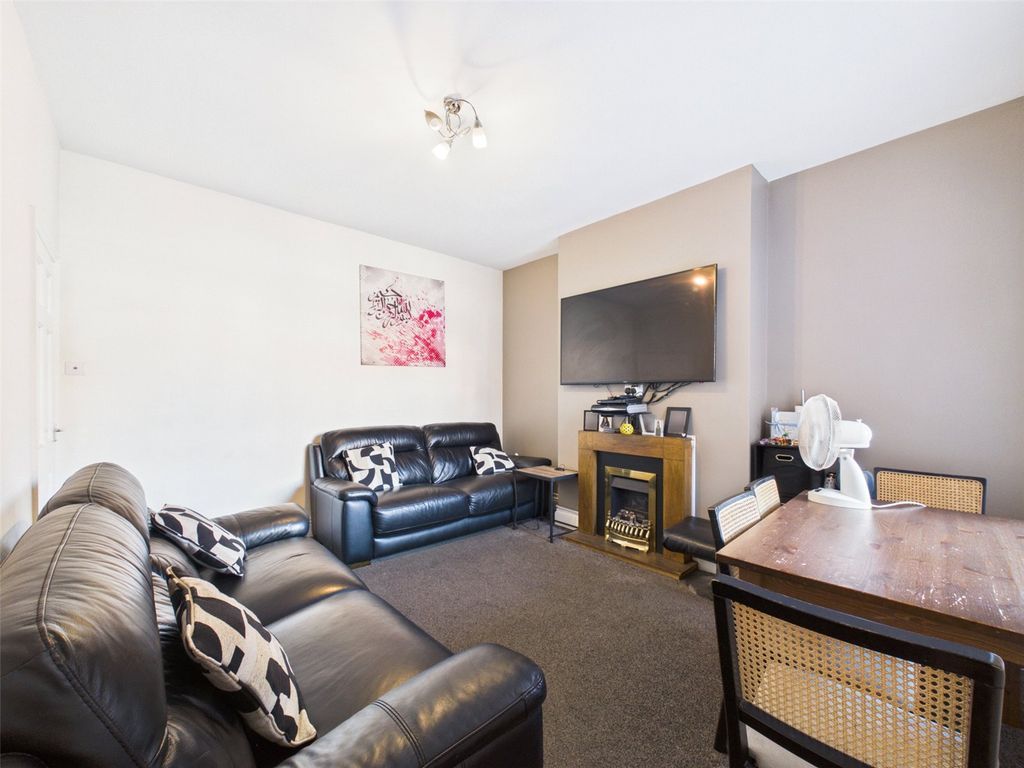 Property photo 3 of 19 Picture No. 20