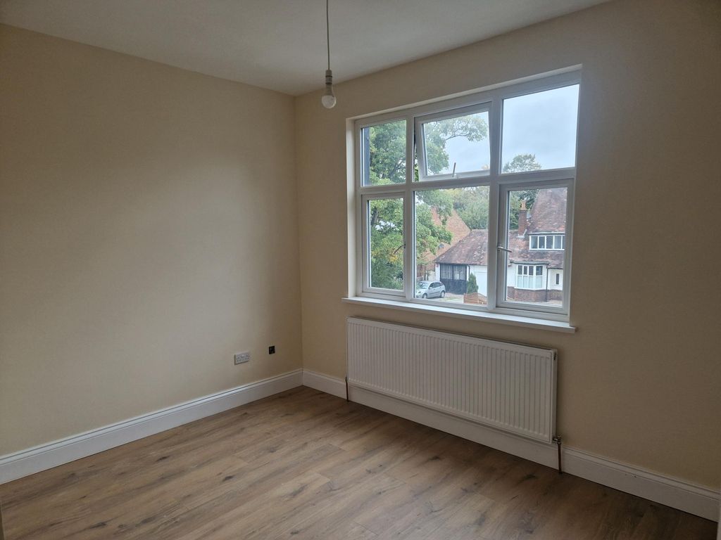 Property photo 2 of 3