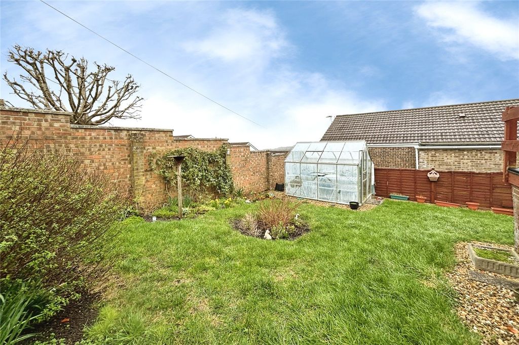 Property photo 2 of 19 Picture No. 20