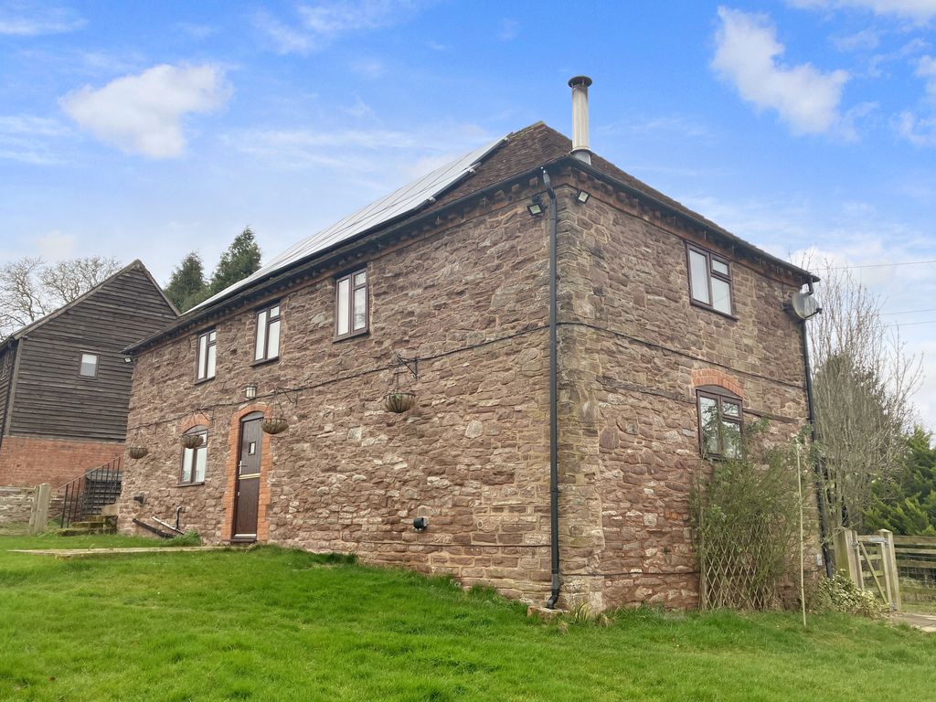 Property photo 2 of 12