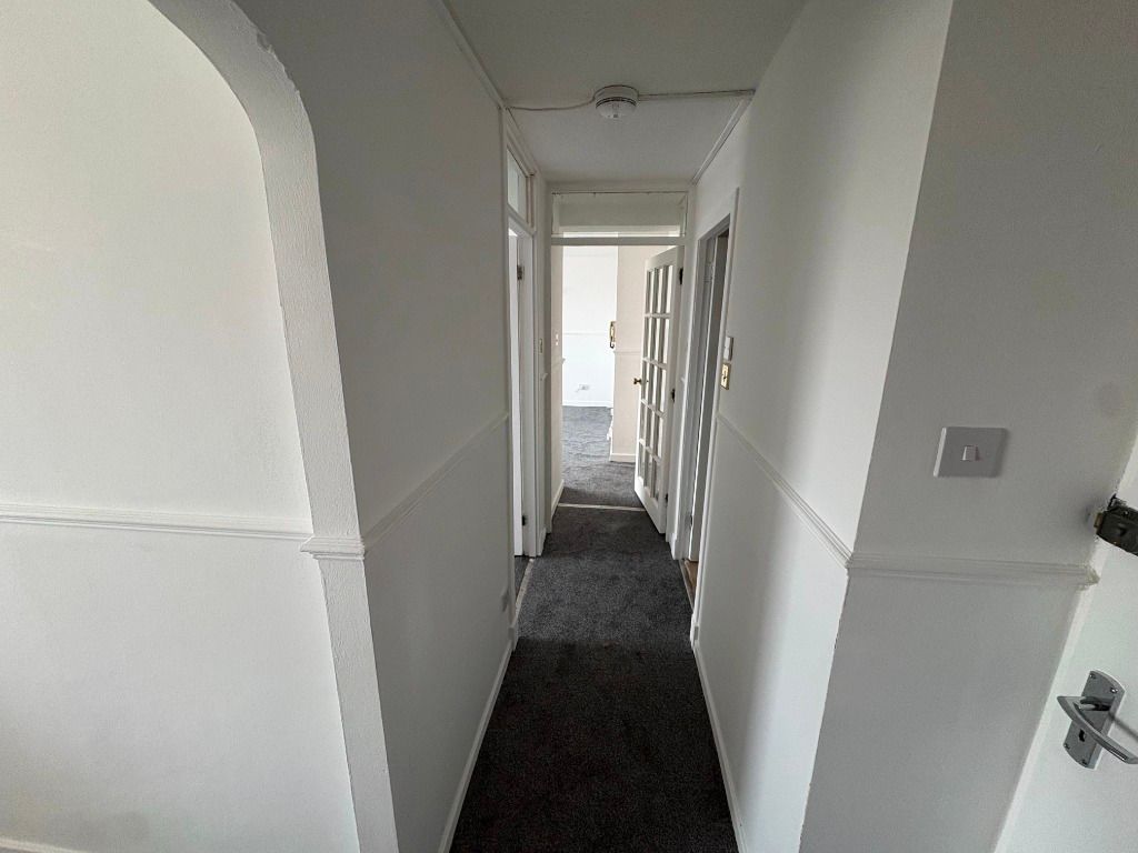 Additional image 4 of 2 bed flat to rentAbbotsford Drive, Grangemouth, Falkirk FK3