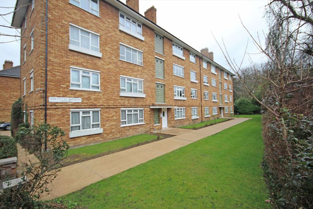 Property photo 1 of 1