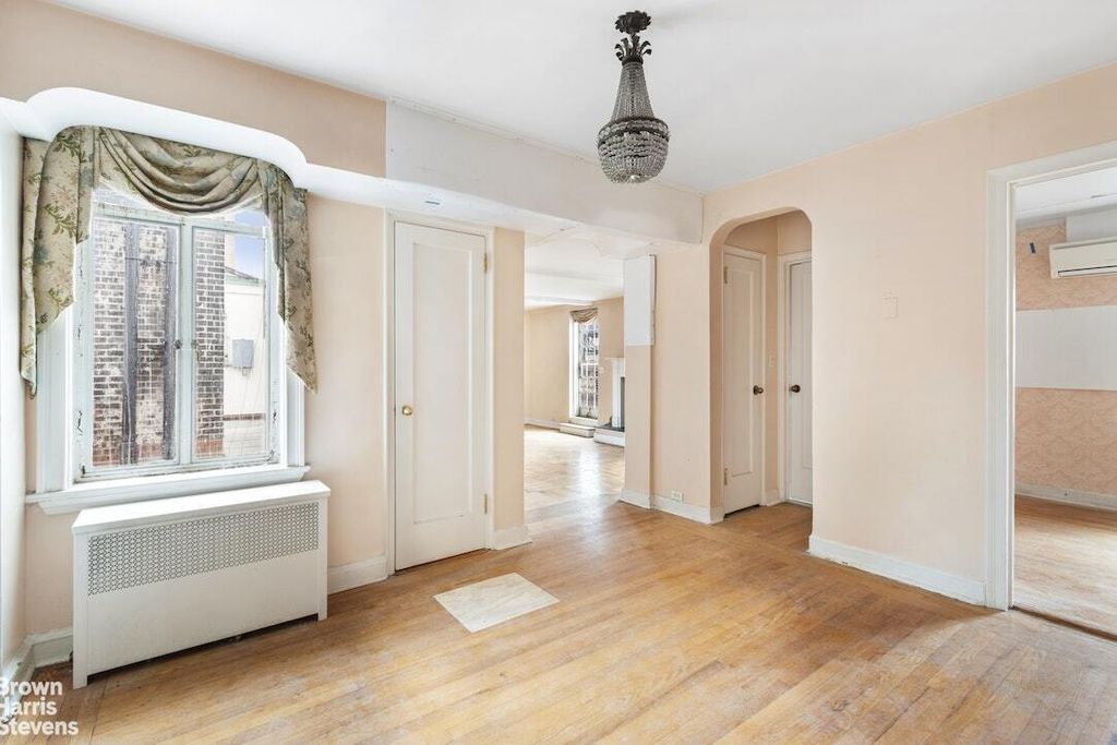 Property photo 3 of 8 <Alttext/>