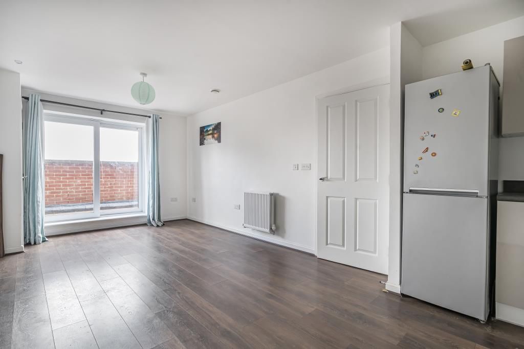 Property photo 3 of 14 Living Area