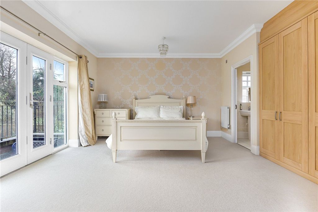 Additional image 16 of 6 bed detached house for saleYarnells Hill, Oxford, Oxfordshire OX2