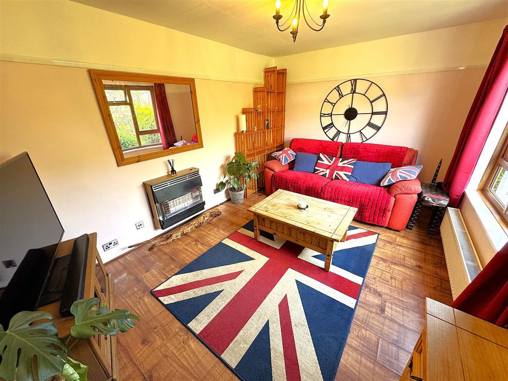 Property photo 2 of 34 Image0.Jpeg