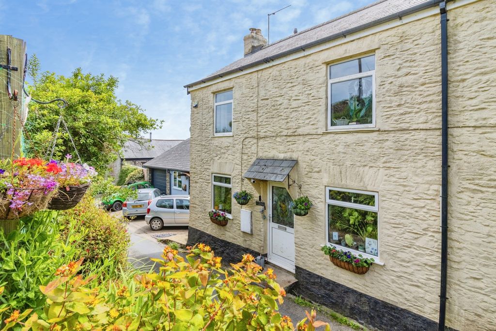 Property photo 1 of 19 Pbox-Img.Jpg