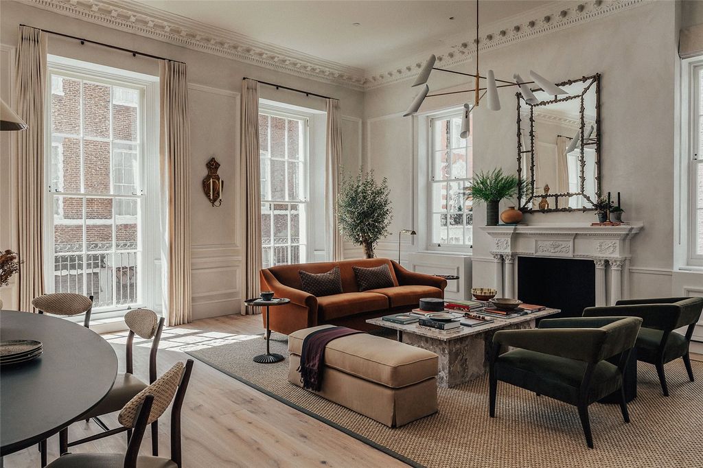 Property photo 3 of 15 Open Plan Living