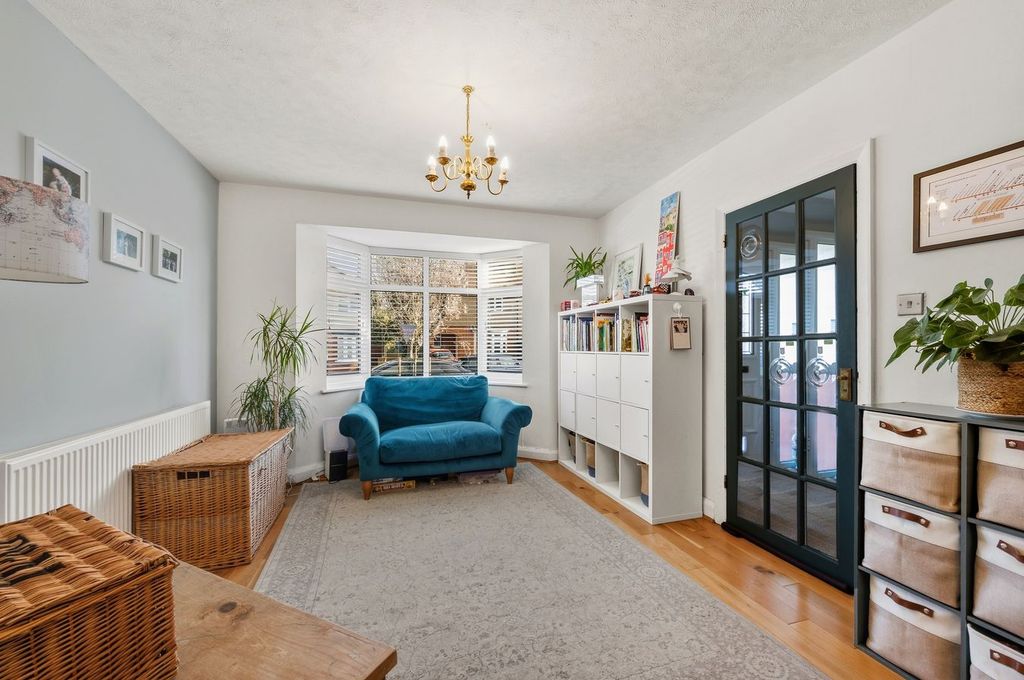 Property photo 2 of 13