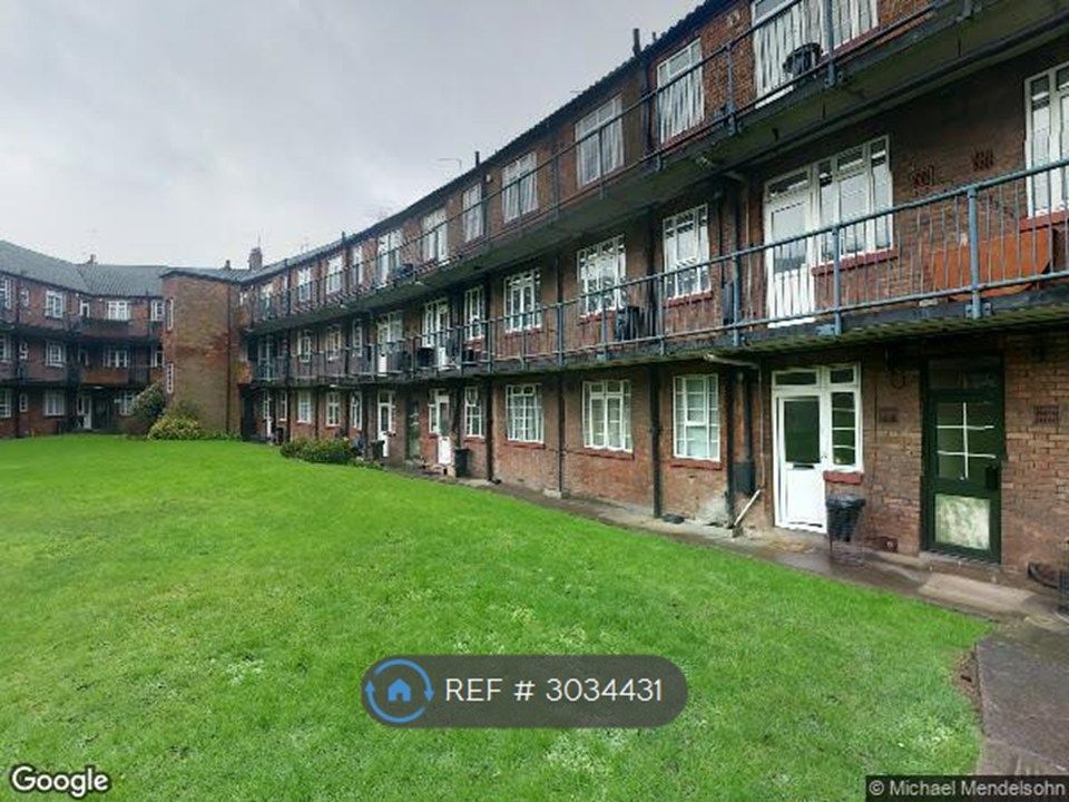 Property photo 2 of 11