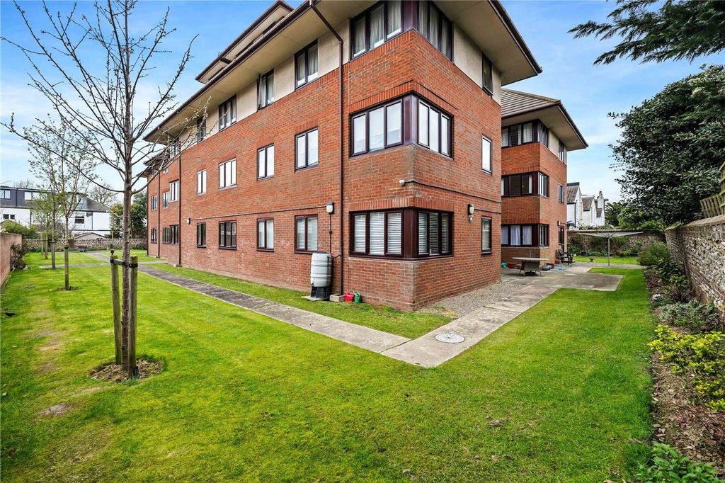 Property photo 1 of 11 Picture No. 10