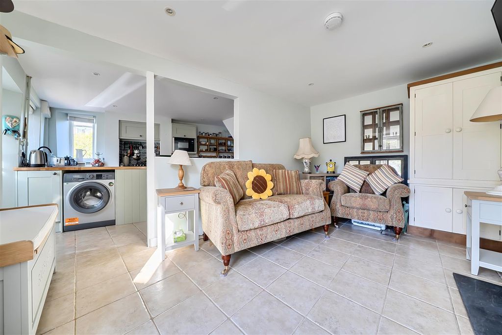 Property photo 3 of 17 1451477 (8).Jpg