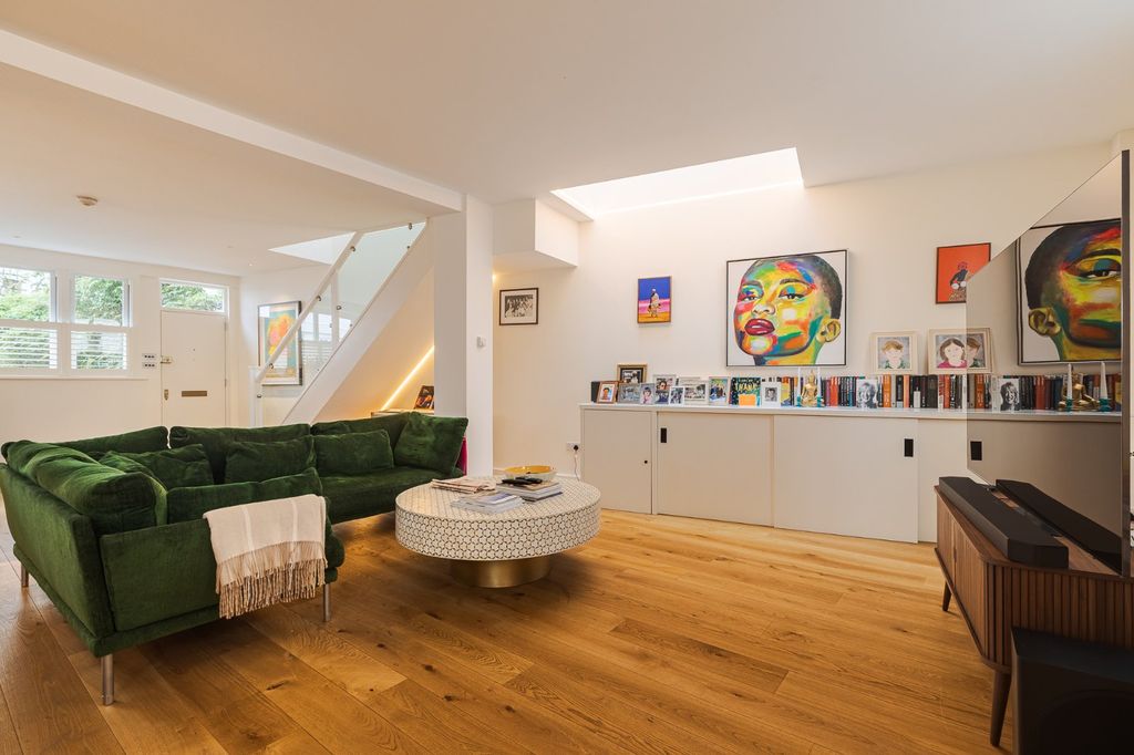 Property photo 1 of 18 Picture No. 06