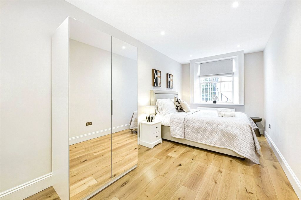 Property photo 3 of 9 Picture No. 04