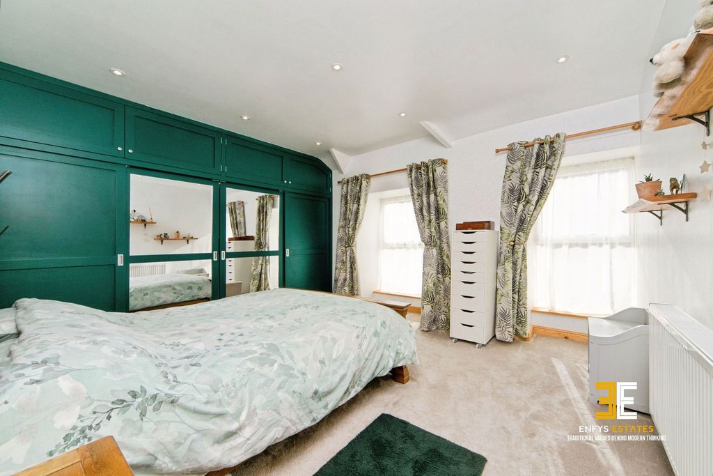 Additional image 8 of 4 bed end terrace house for saleHigh Street, Penmaenmawr LL34