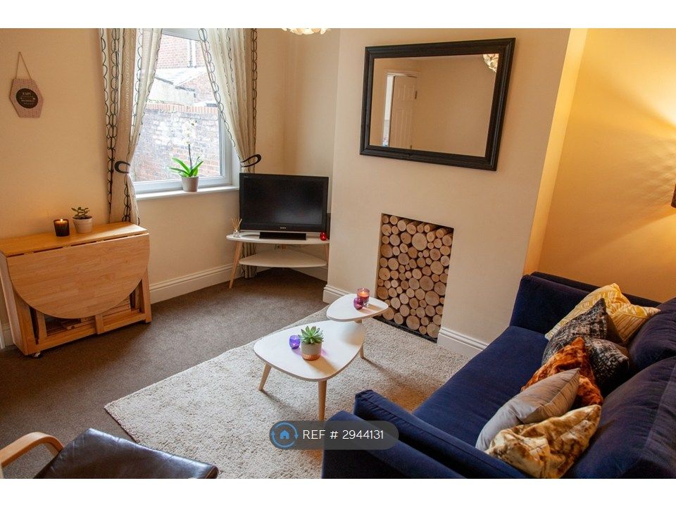 Property photo 2 of 16