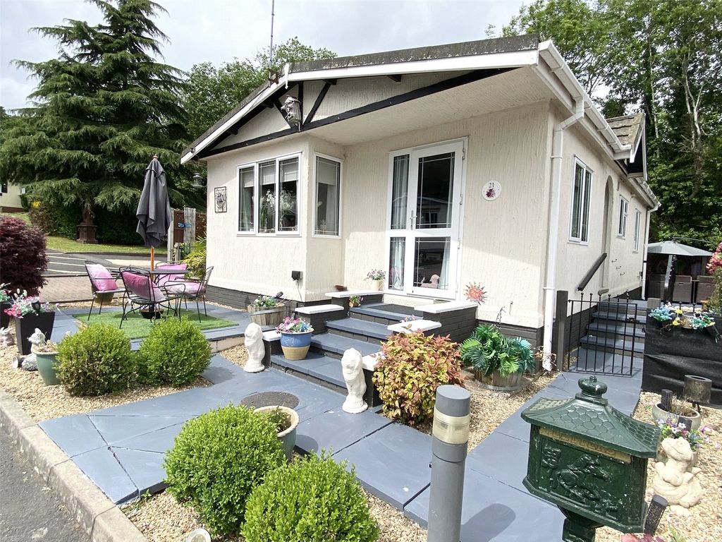 Property photo 1 of 20 Picture No. 14