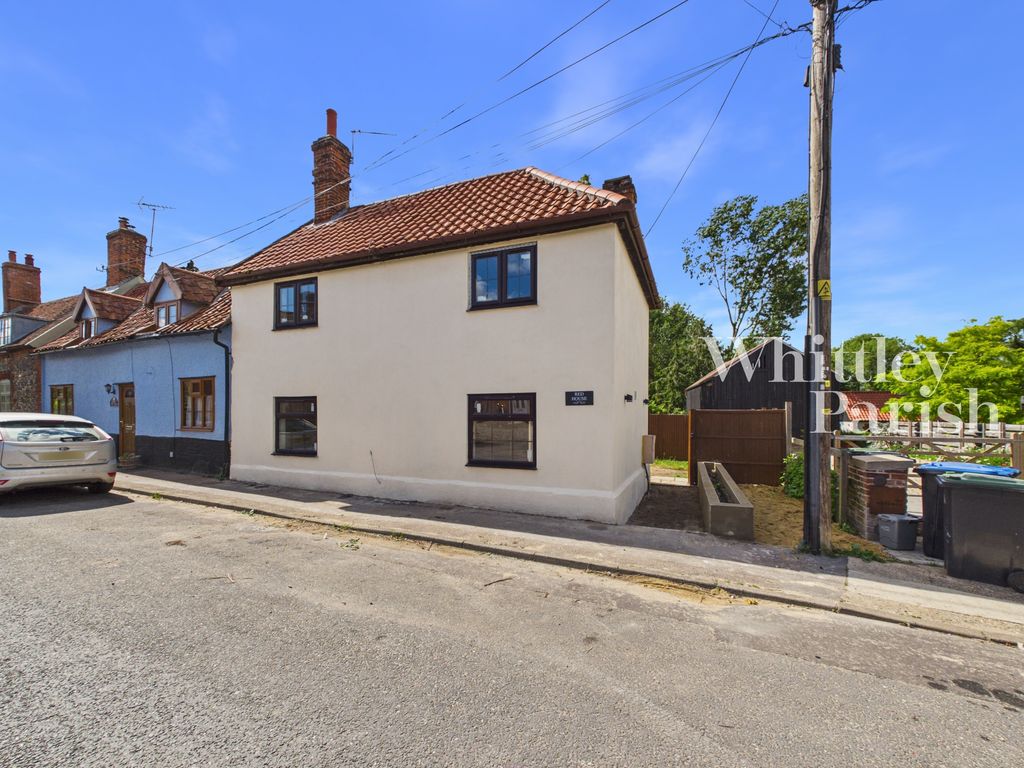 Property photo 1 of 14 Cam04332G0-Pr0797-Still002