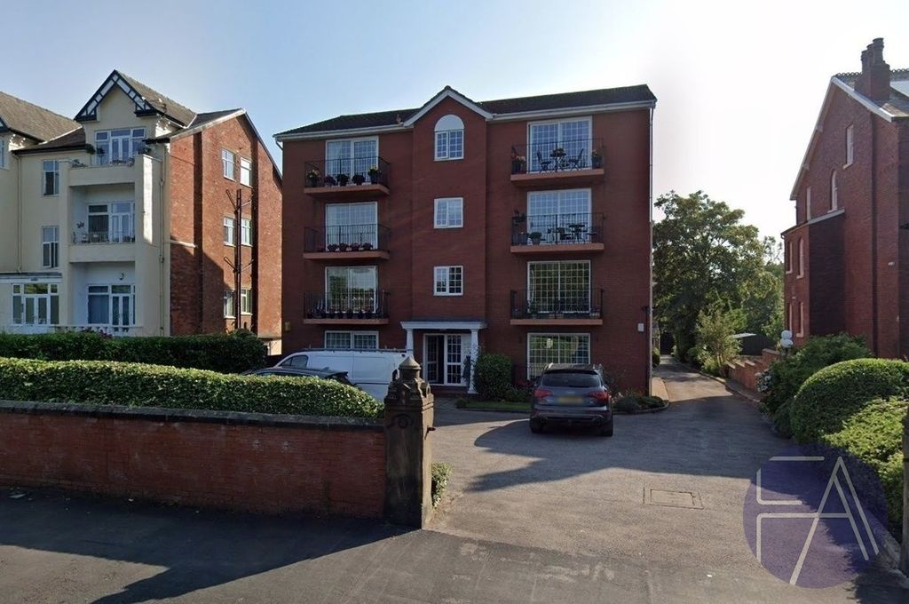 Property photo 1 of 18 4505472
