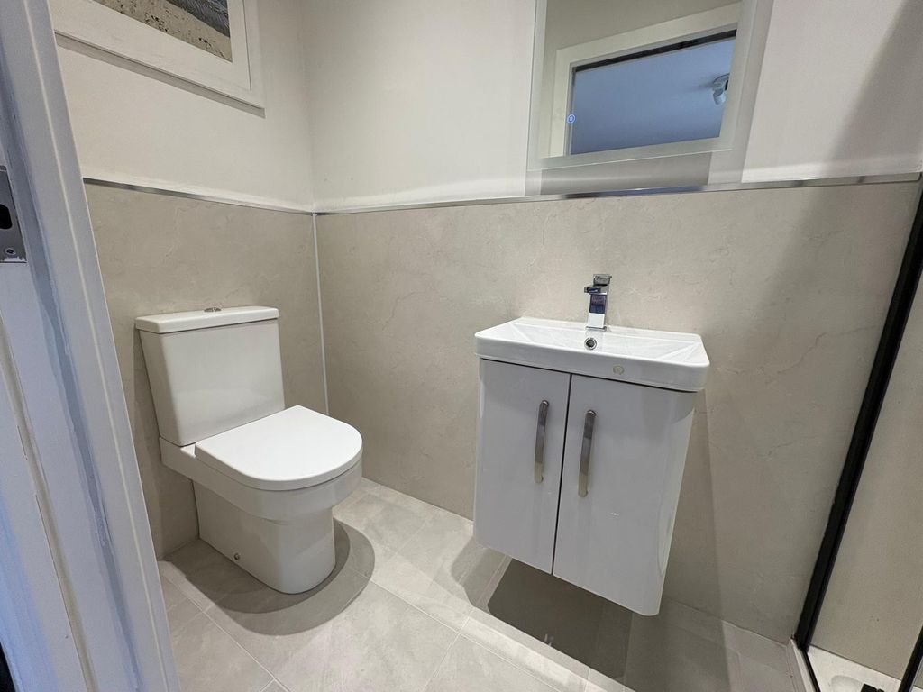 Additional image 22 of 5 bed detached house for saleMeadow Croft, Cross Lanes, Wrexham LL13