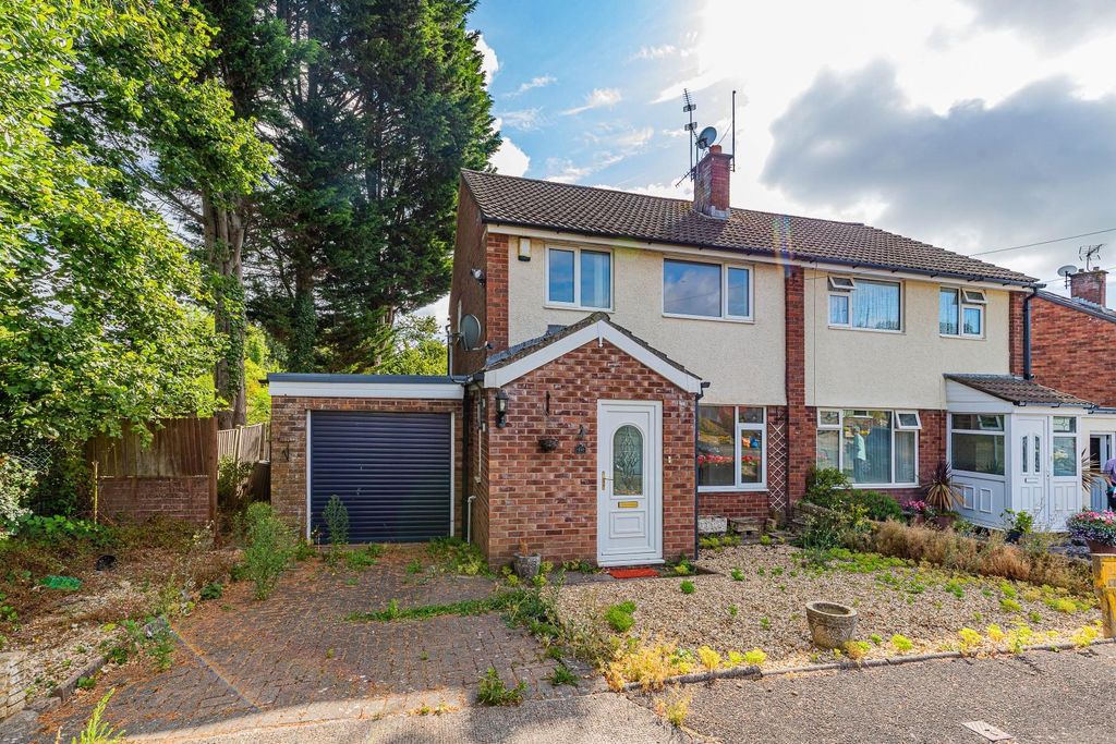 Property photo 1 of 20 18 (1 Of 20).Jpg