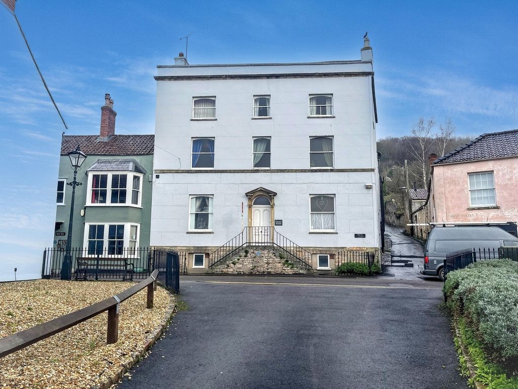 Property photo 1 of 12 Main Image