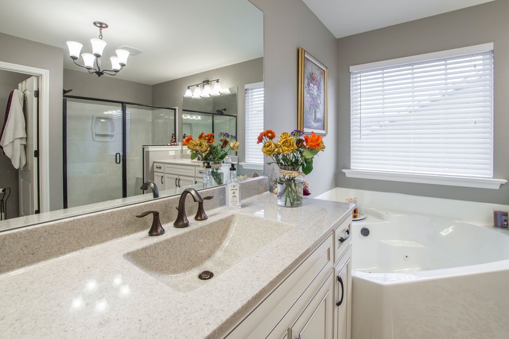 Property photo 2 of 5 Bathroom One