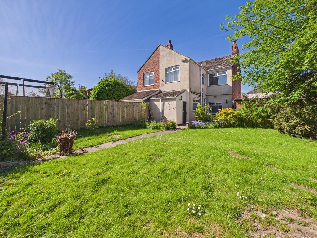 Property photo 1 of 15 4229014