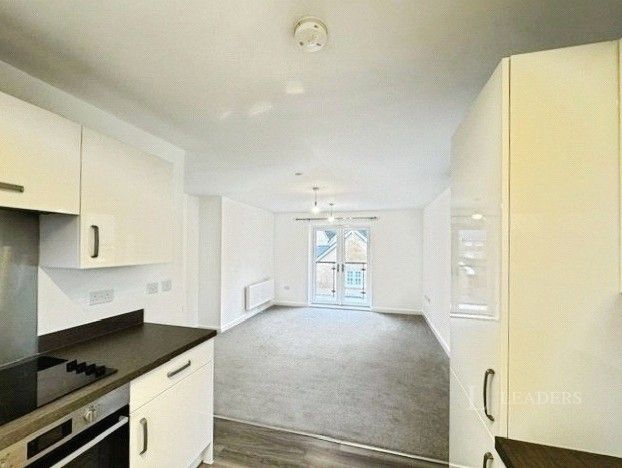 Property photo 3 of 15 Pbox-Img.Jpg