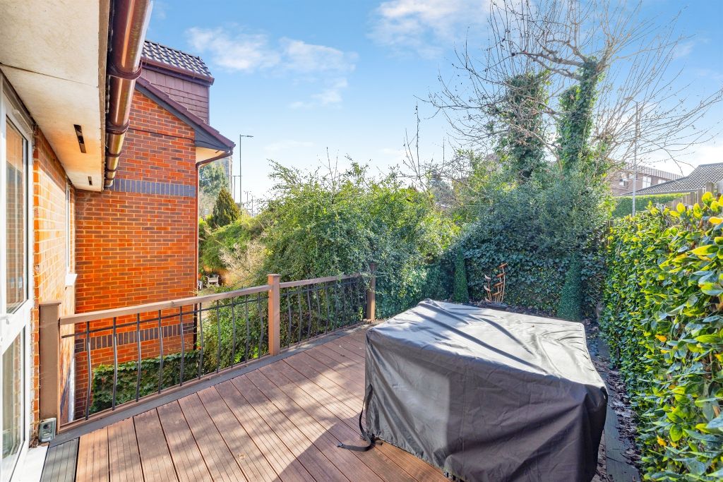 Property photo 1 of 24