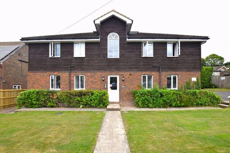 Property photo 2 of 15 Front (Exterior)