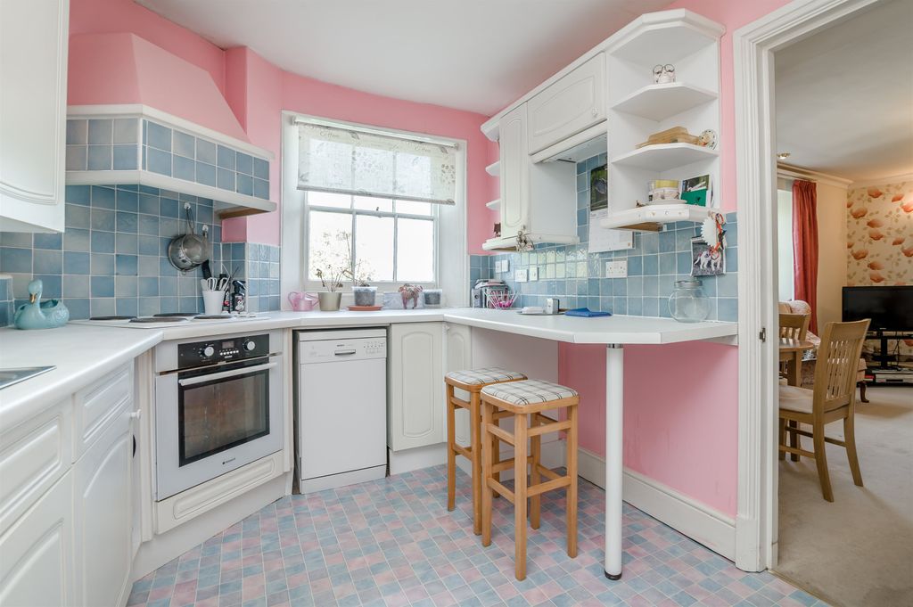 Additional image 8 of 2 bed flat for saleBeaufort Arms Court, Monmouth, Monmouthshire NP25