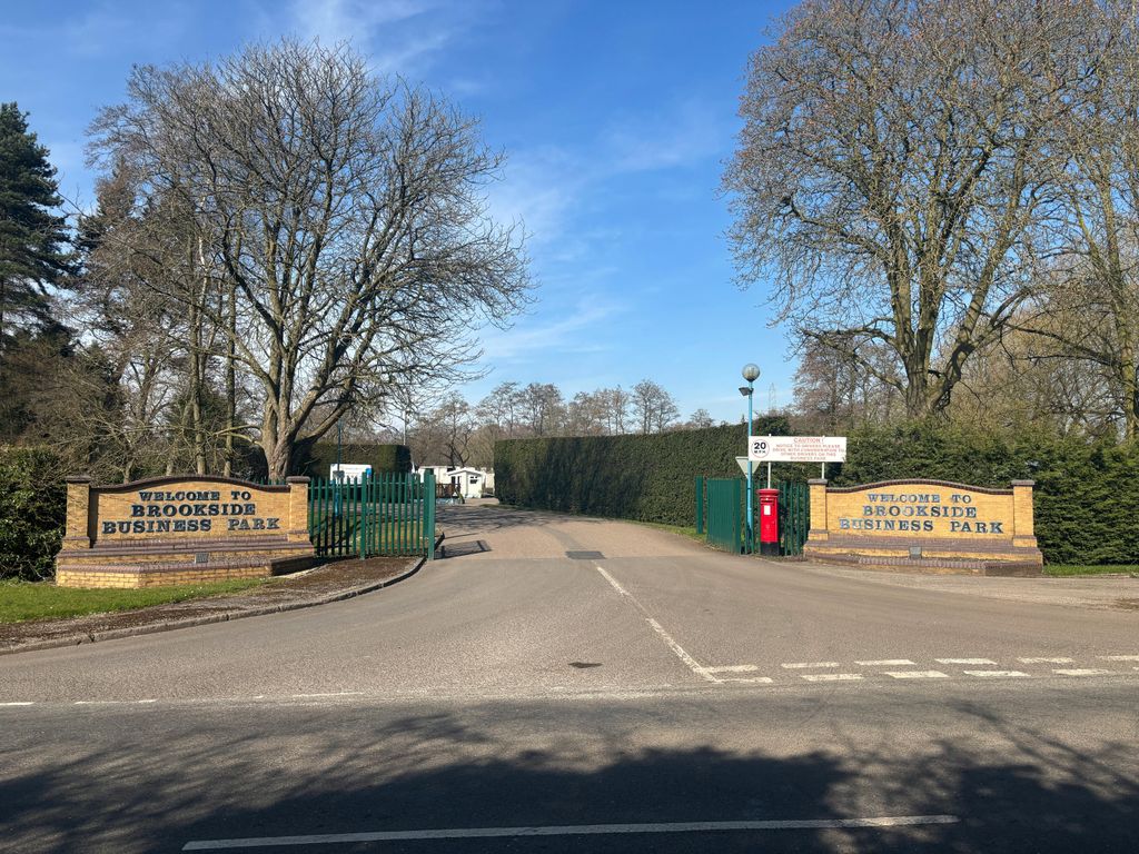 Property photo 3 of 13 Park Entrance