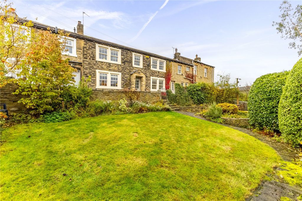 Property photo 1 of 29 Accommodation