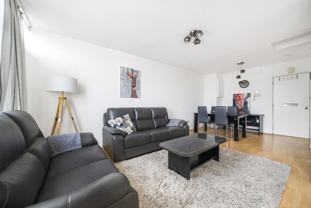 Property photo 3 of 6 1043069 (2)