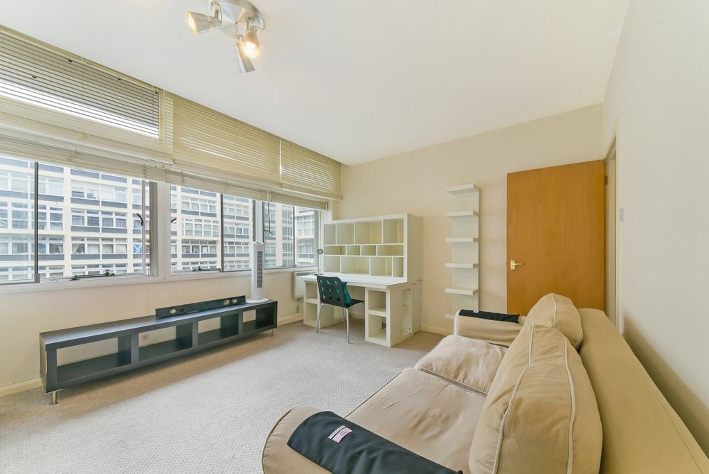 Property photo 2 of 8 Living Area