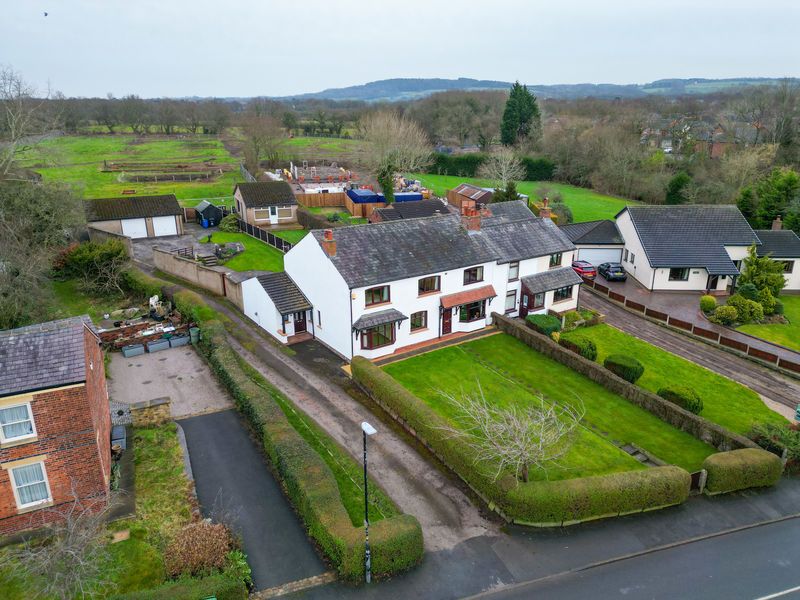 Property photo 3 of 35 Photo 1