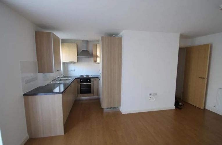 Property photo 2 of 5