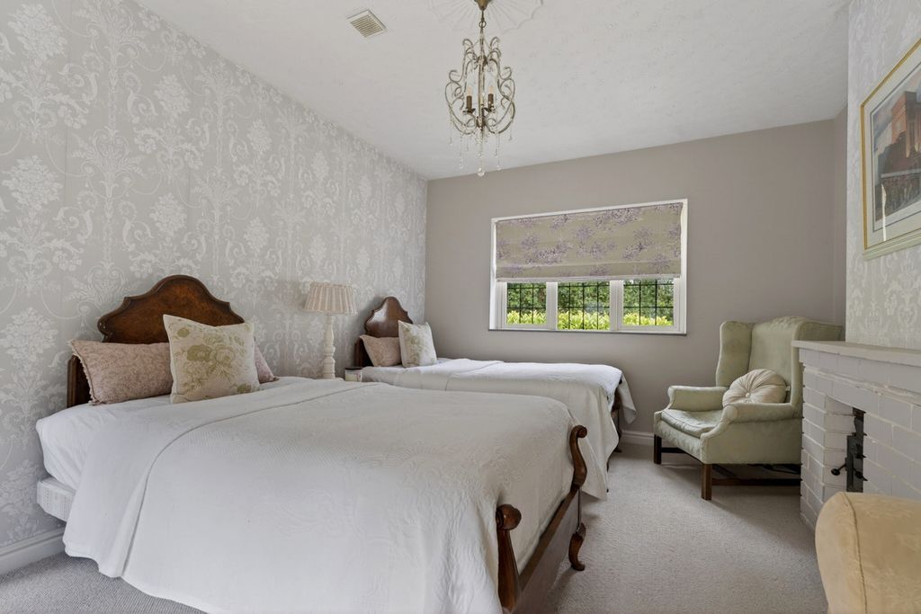 Additional image 34 of 6 bed country house for saleStanklyn Lane, Stone, Kidderminster Worcestershire DY10