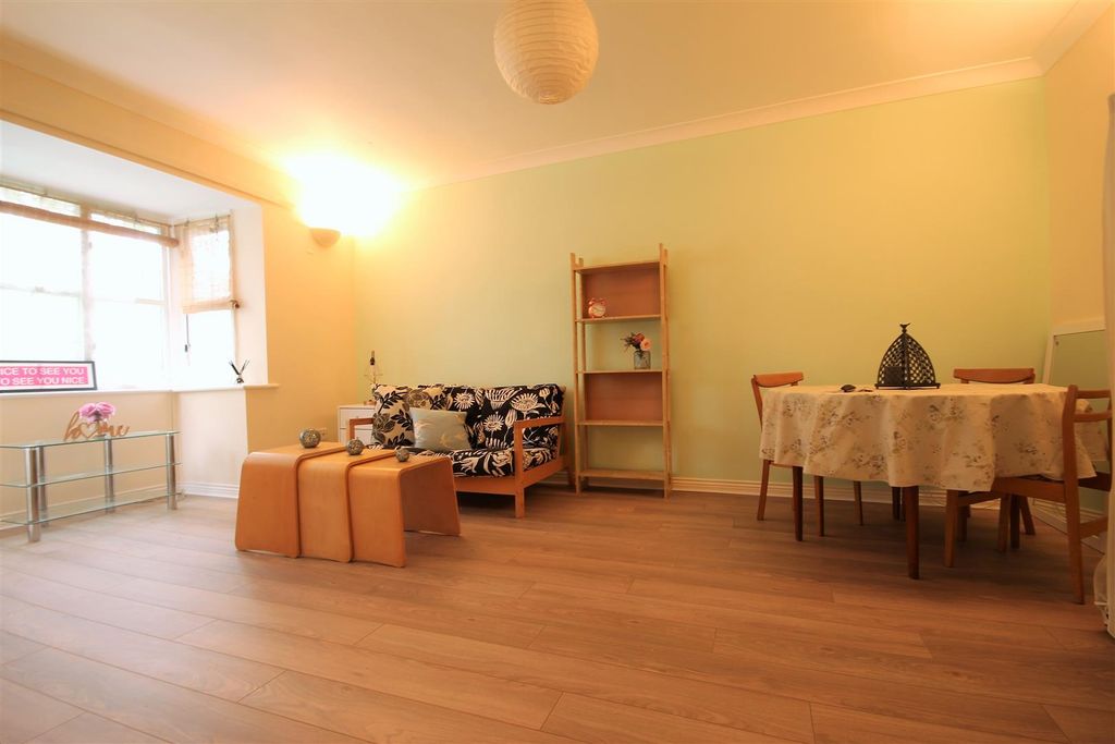 Property photo 2 of 7 7.Jpg