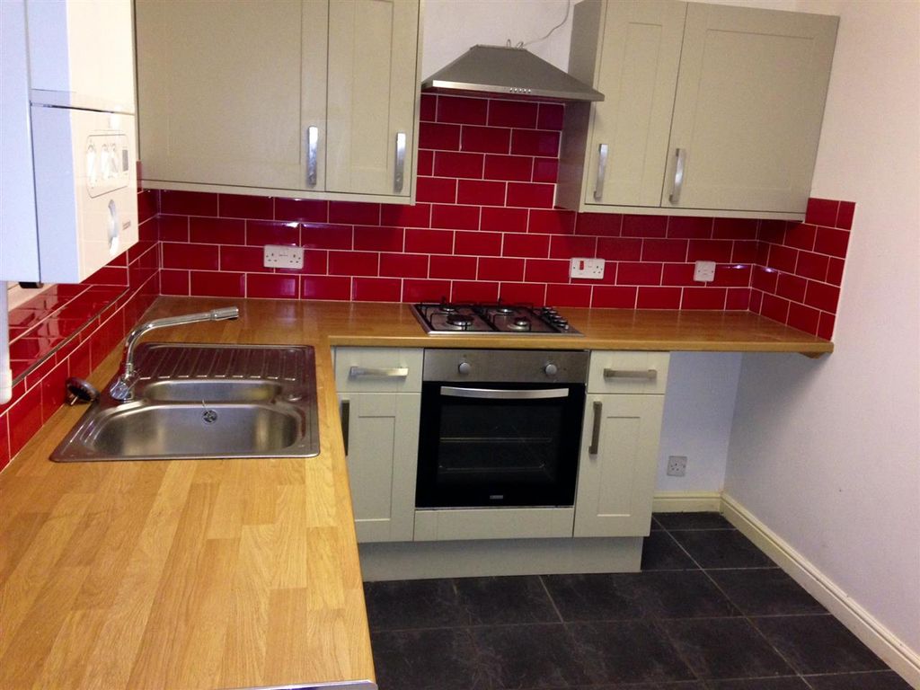 Property photo 3 of 4