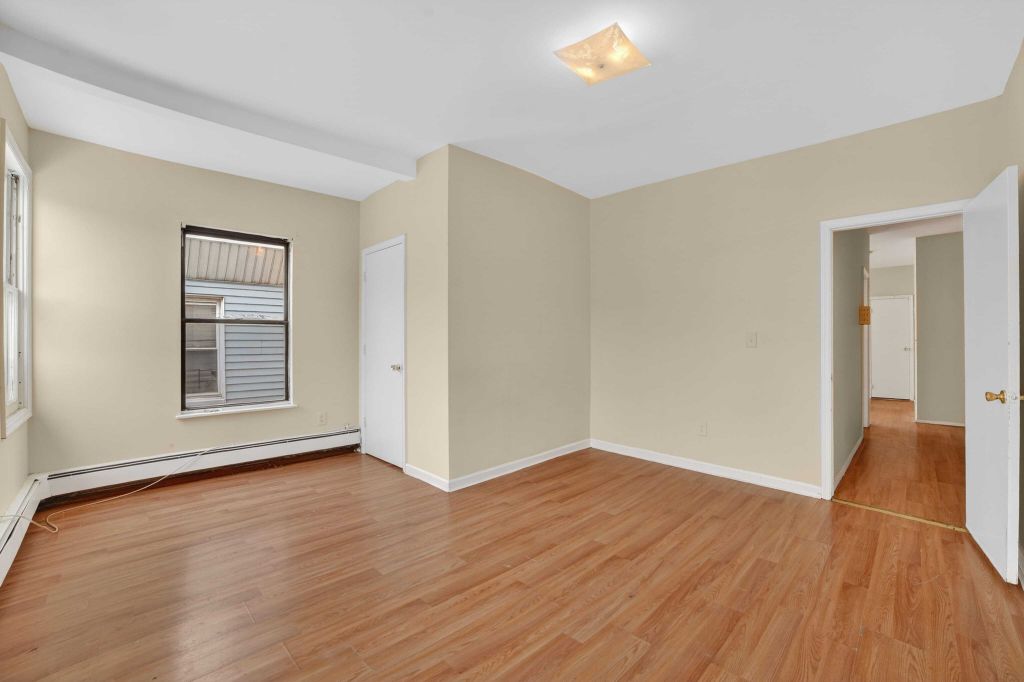 Property photo 3 of 26 <Alttext/>