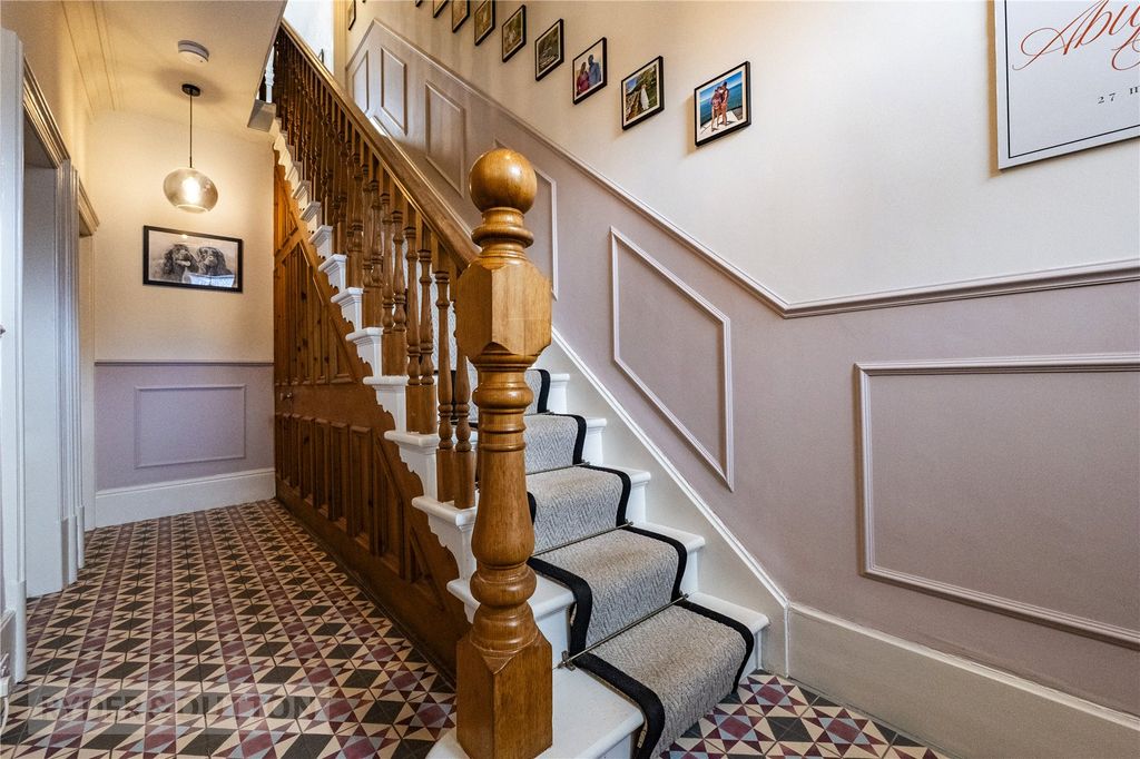 Property photo 2 of 21 Picture No. 07