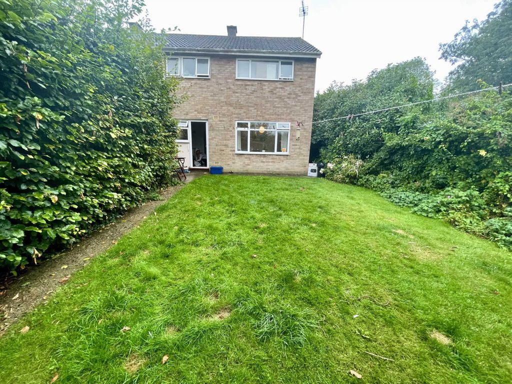 Property photo 2 of 12