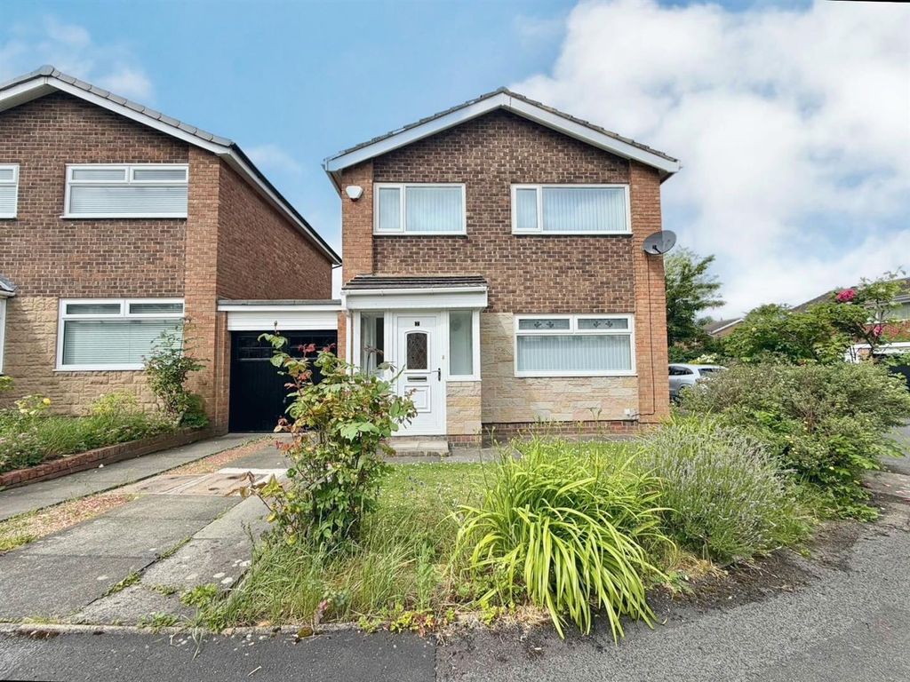 Property photo 1 of 11 External