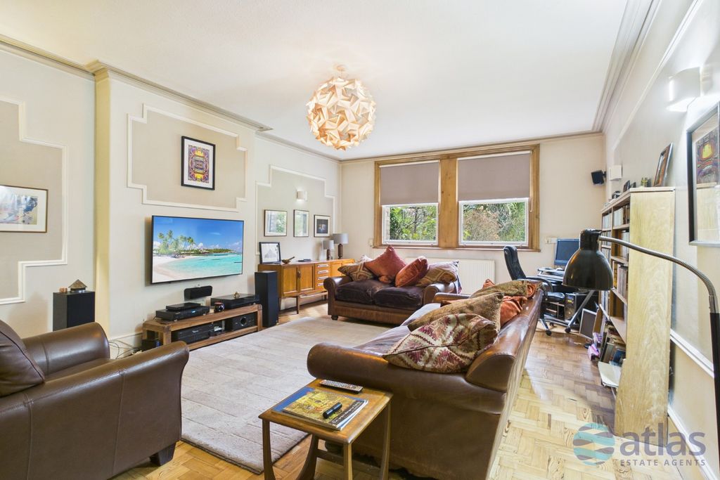 Property photo 2 of 21 Reception Room