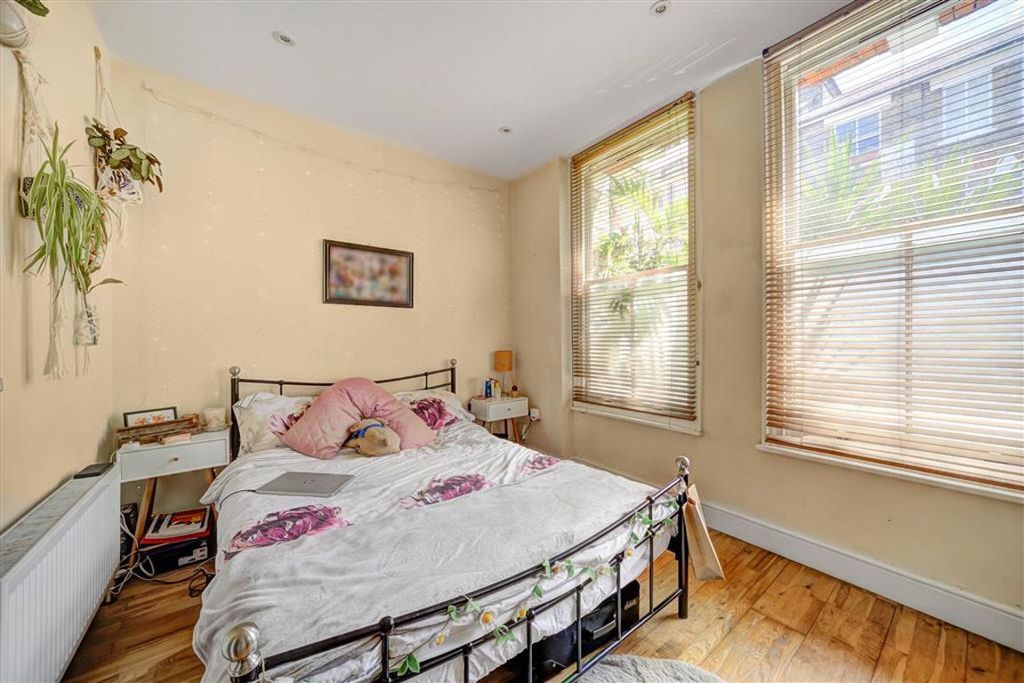 Property photo 3 of 7