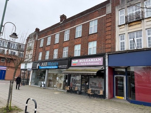 Property photo 2 of 3