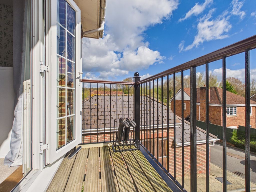 Property photo 1 of 20 Balcony